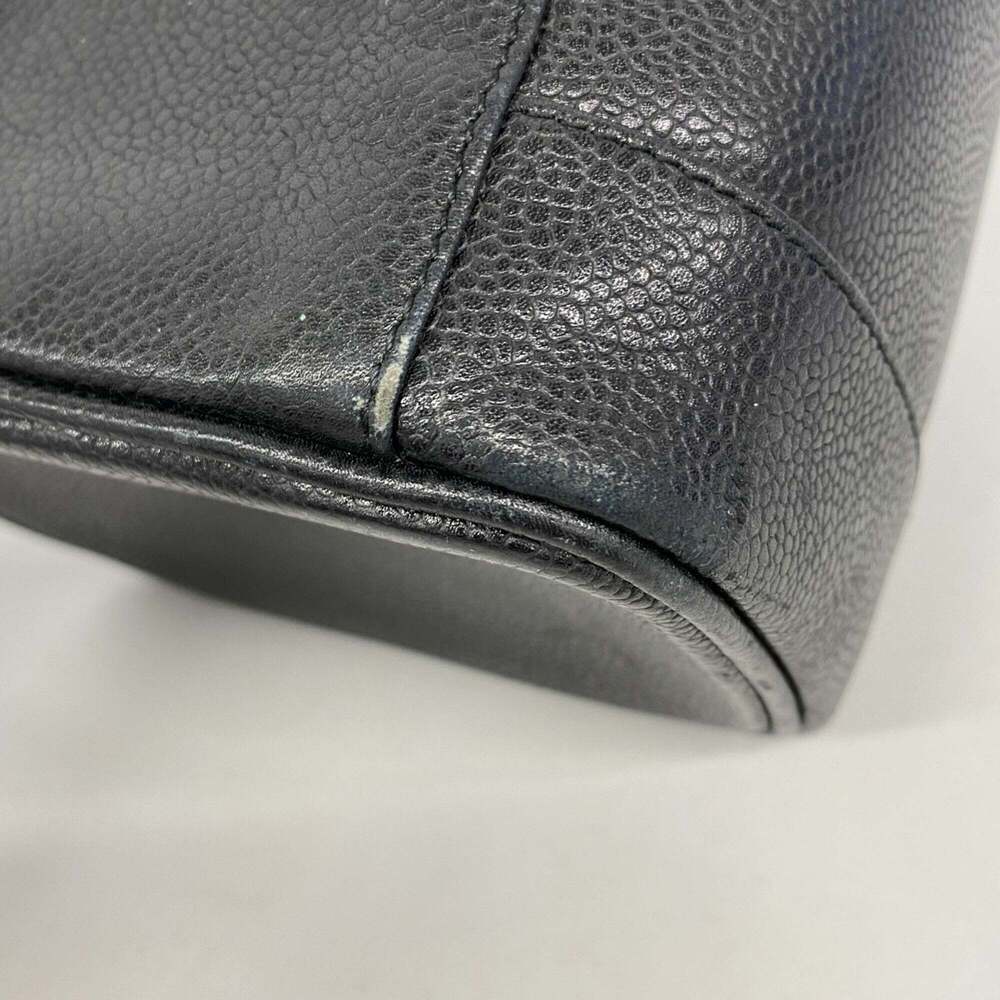 CHANEL Black Caviar Leather Vanity Bag - Picture 7 of 11